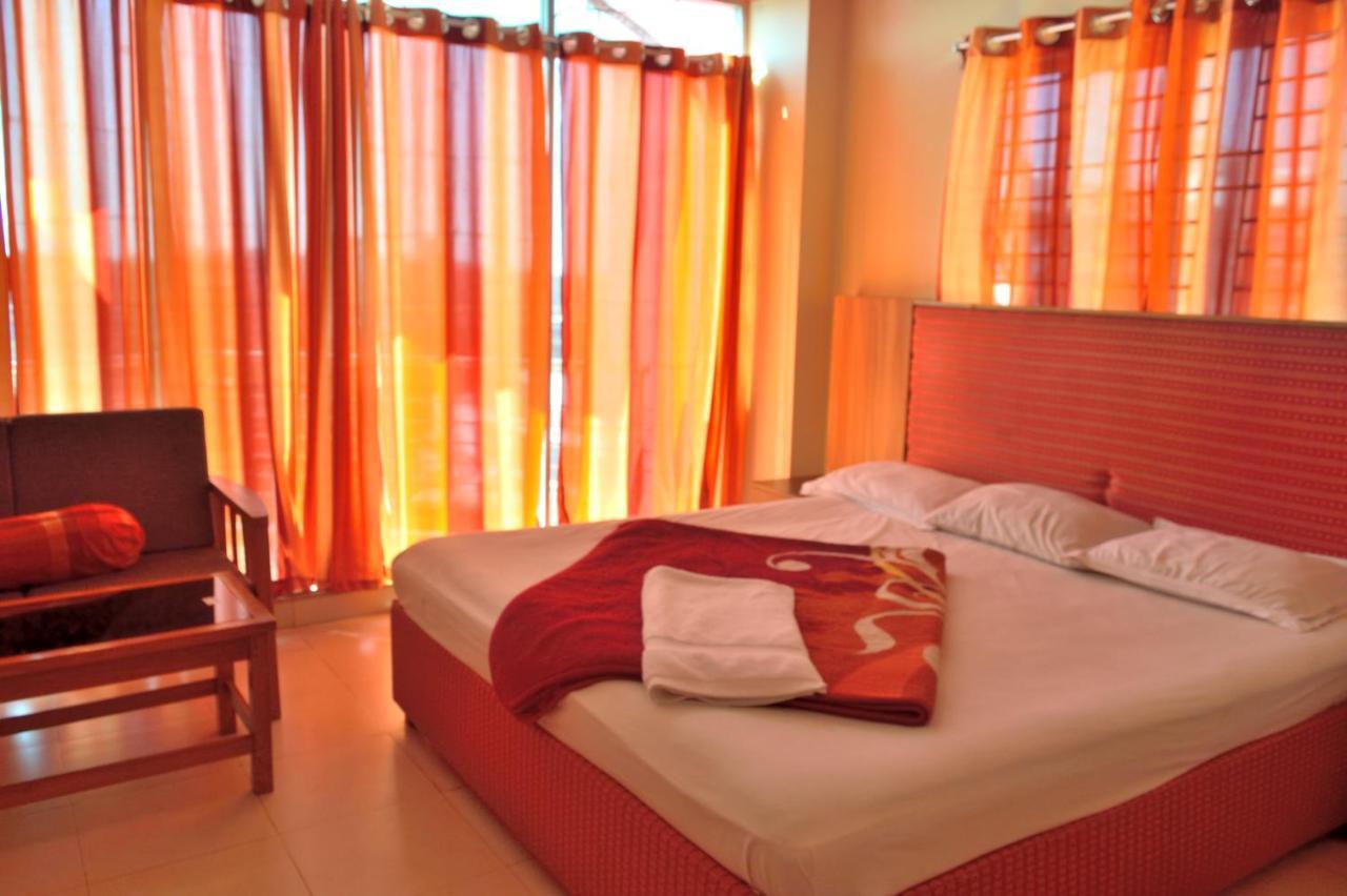 קוקס בזאר Hotel White Beach מראה חיצוני תמונה