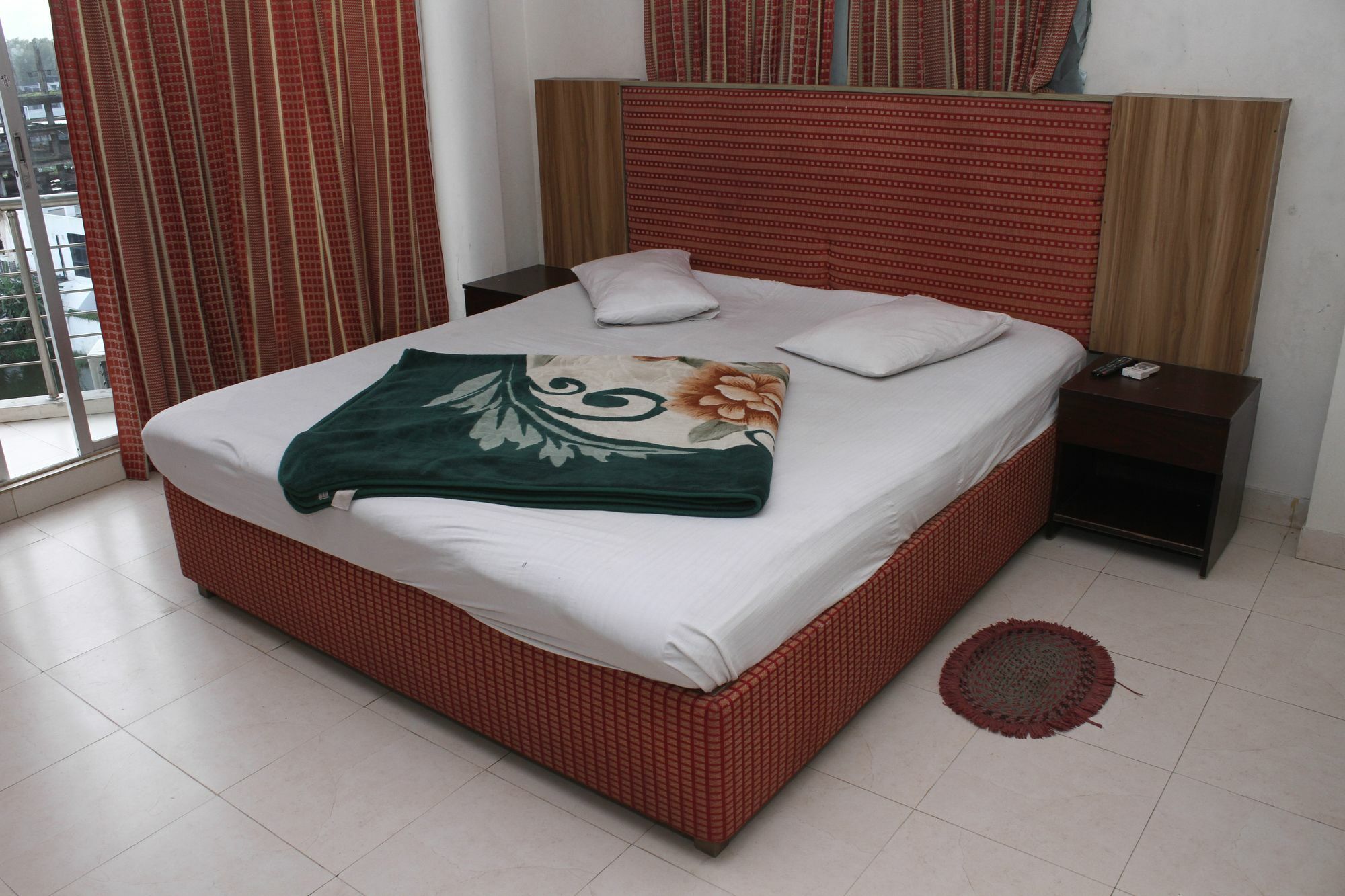 קוקס בזאר Hotel White Beach מראה חיצוני תמונה